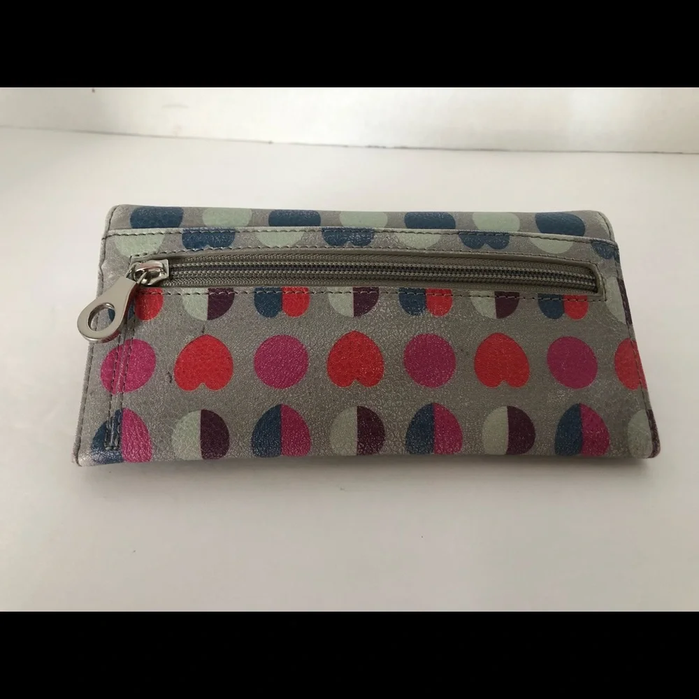 Relic Heart Wallet - Picture 2 of 6